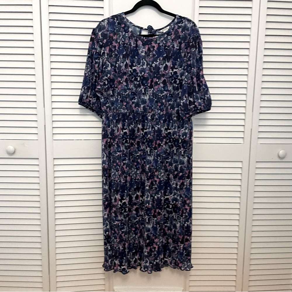 Monki stretchy midi dress size M (fits L)